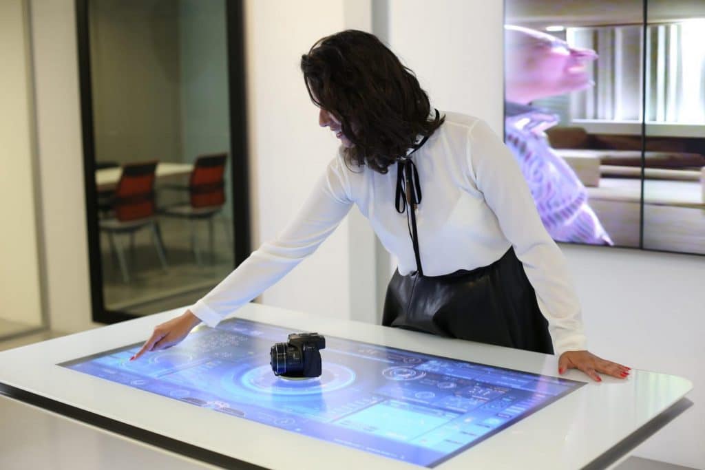 Touchfolie im Einsatz - Quelle: Displax