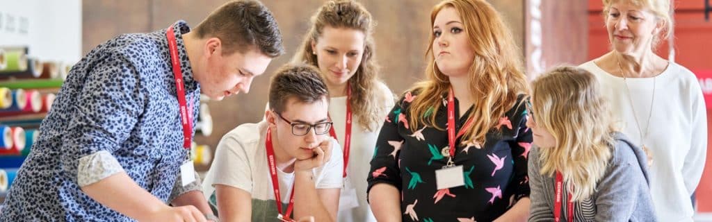 Assessment-Center mal anders – Der Azubi-Kennenlerntag in der Ideenfabrik Assessment-Center mal anders – Der Azubi-Kennenlerntag in der Ideenfabrik