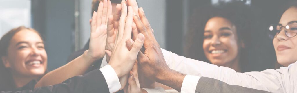 Erfolgreich durch eine Employer Branding Strategie Erfolgreich durch eine Employer Branding Strategie